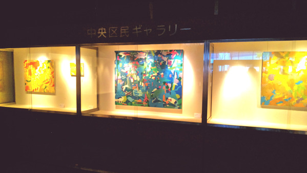 大阪区民ギャラリ—での展示風景。
