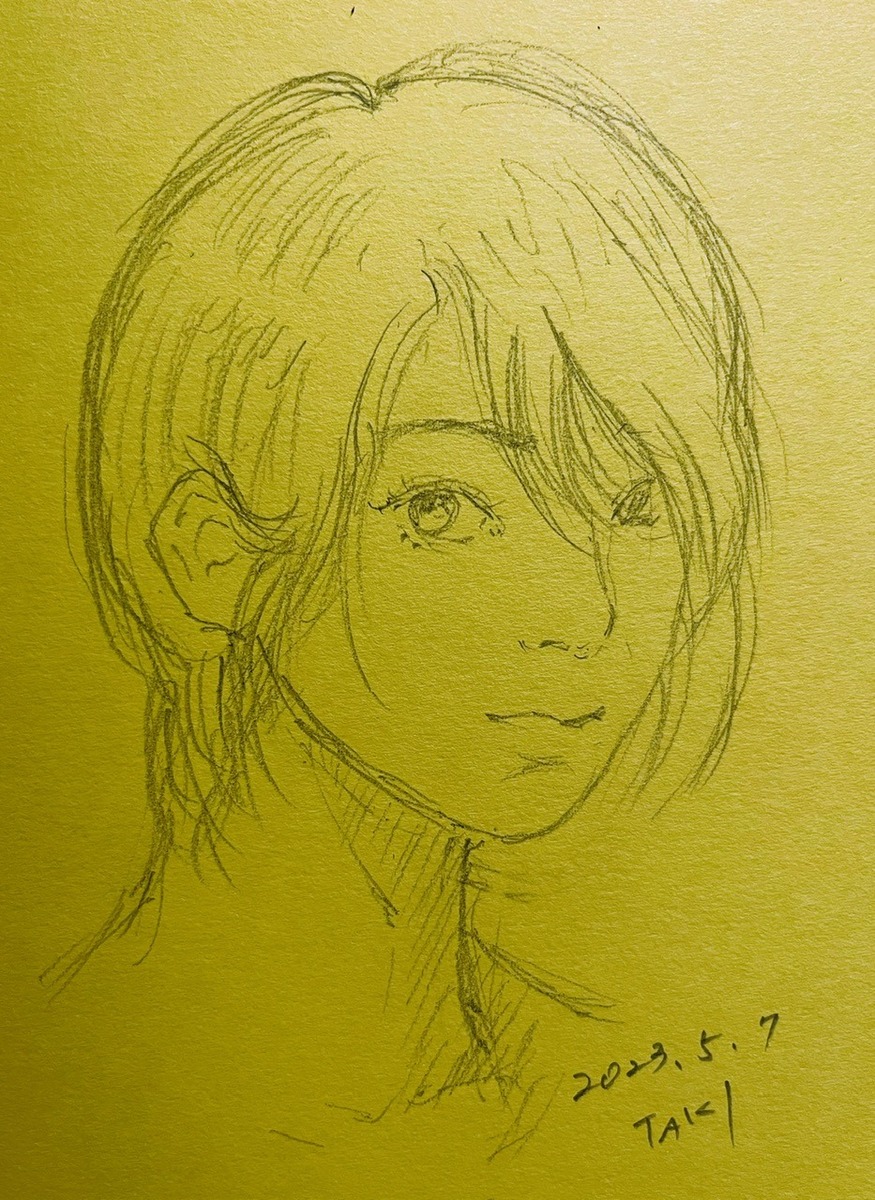 女性斜め