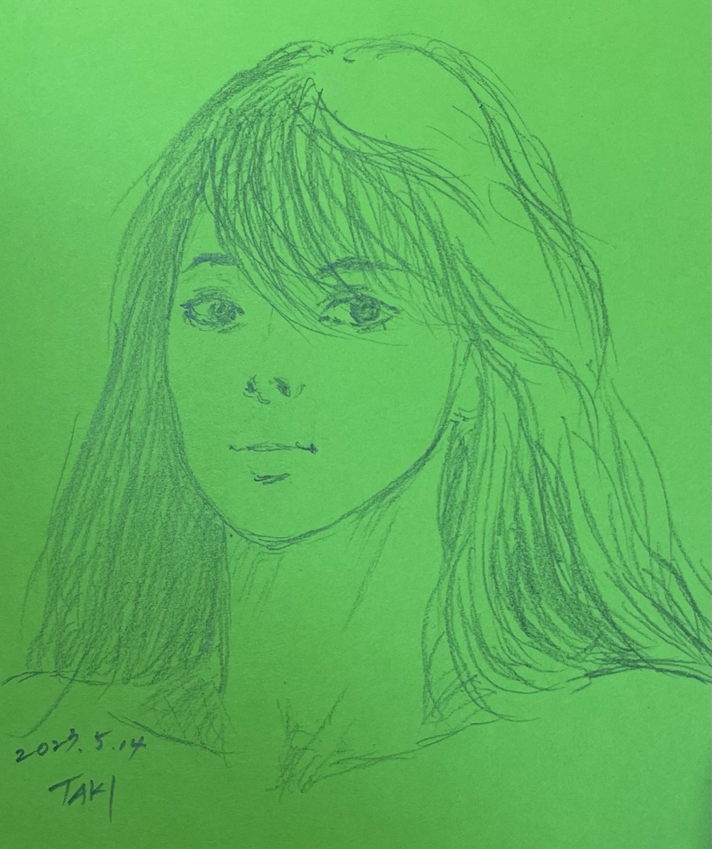 女性斜めから