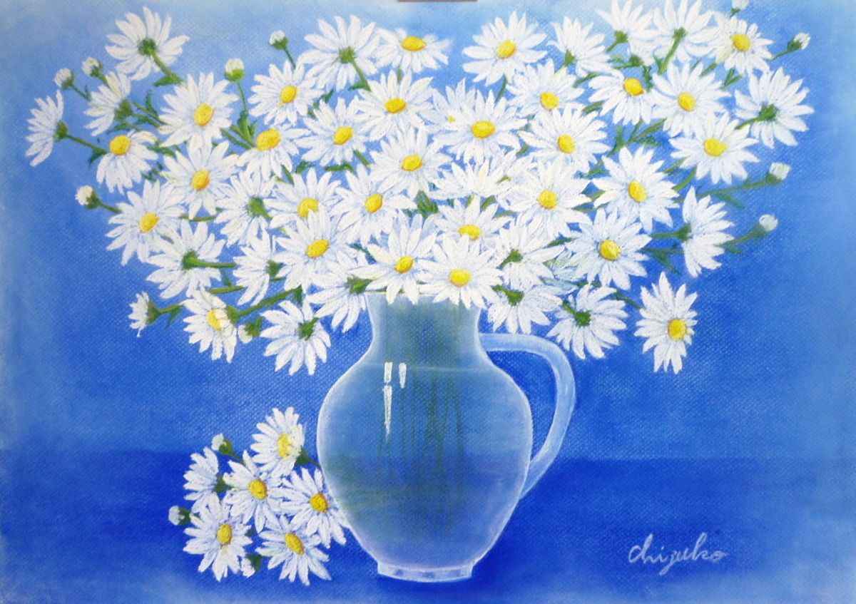 ガラスの花瓶のマーガレット