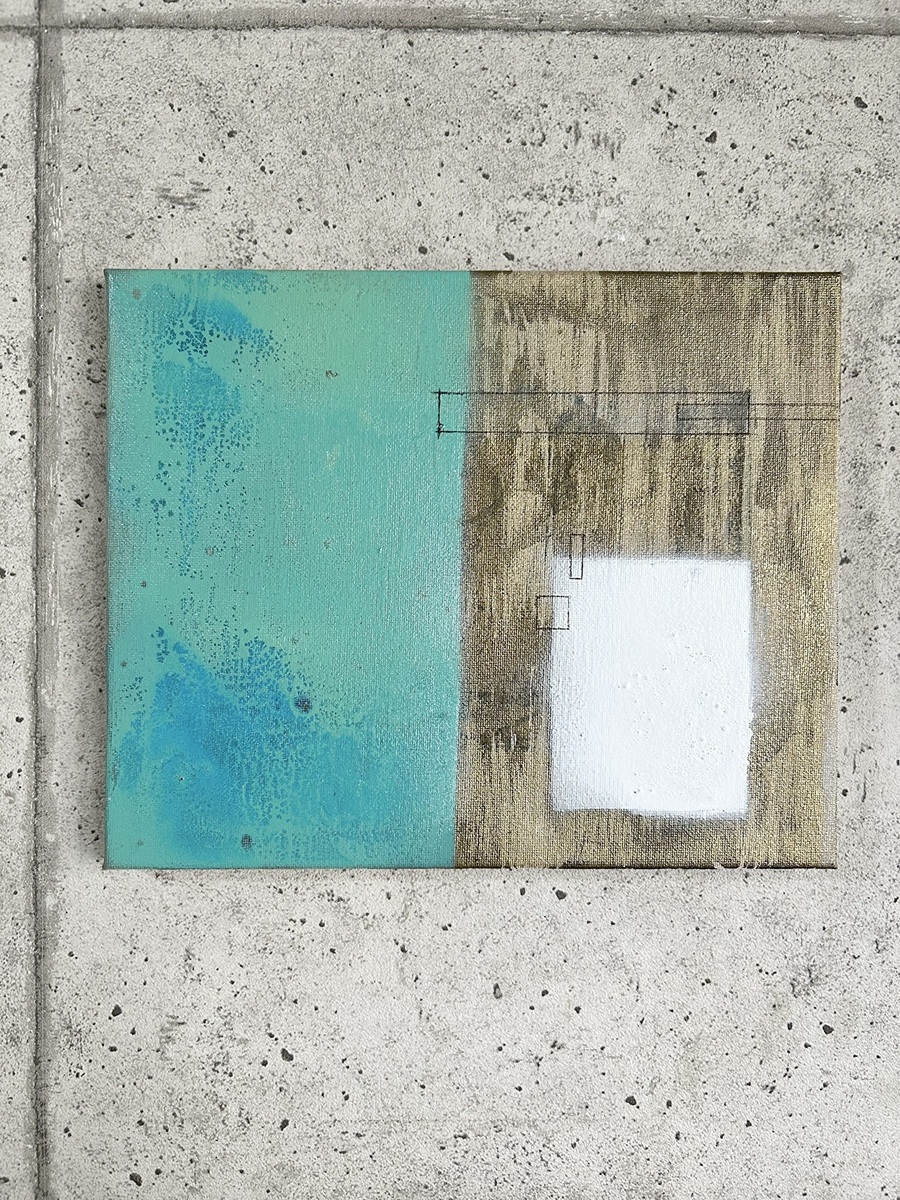 Beautiful objects in screen composition No.24