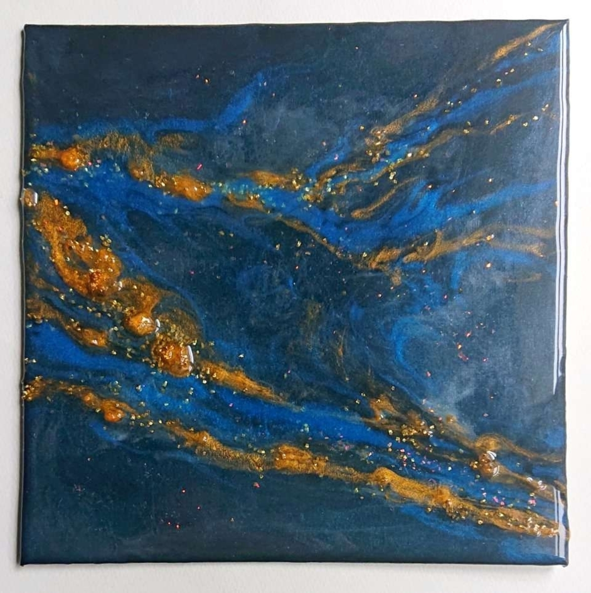 Luminous no.1