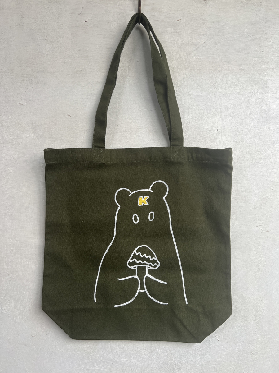 2000トート クマオバケキノコ