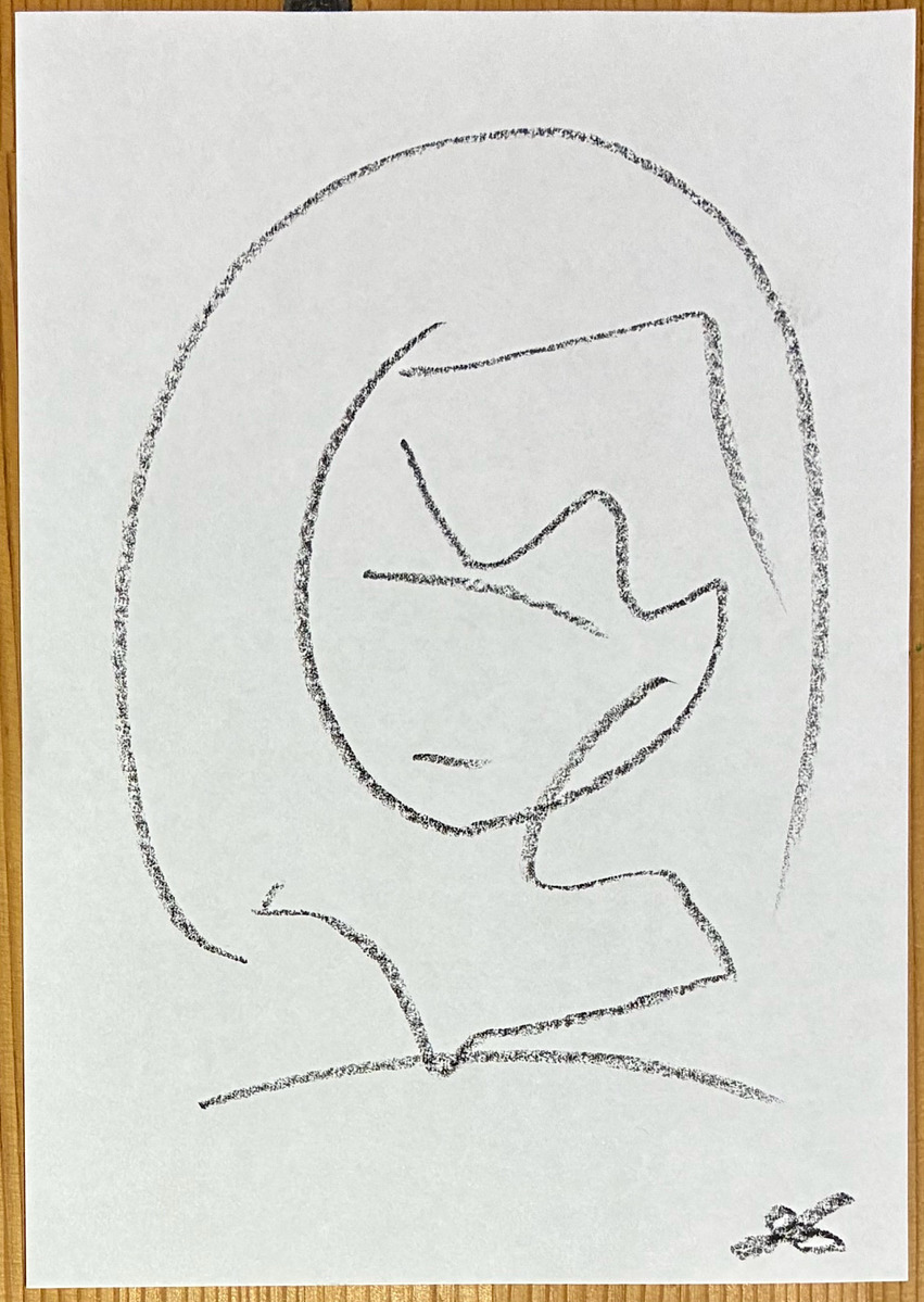 女
