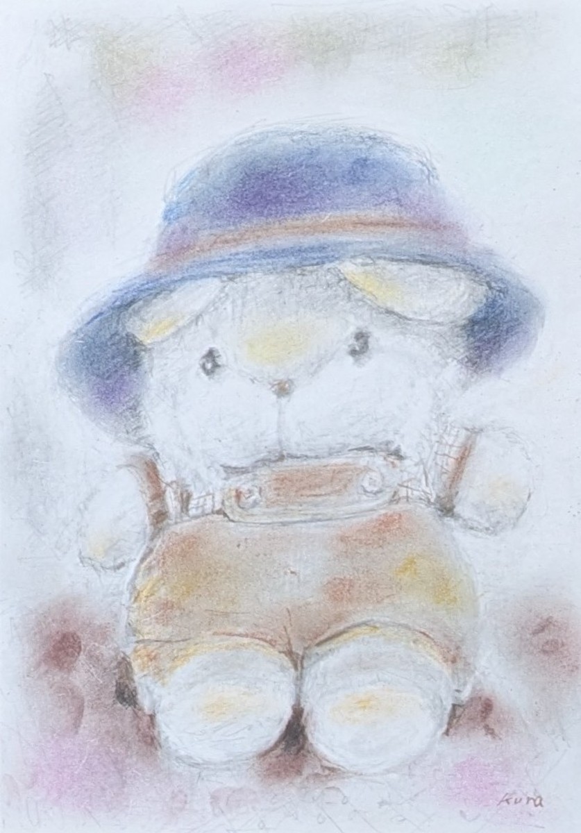 青い帽子のぬいぐるみ