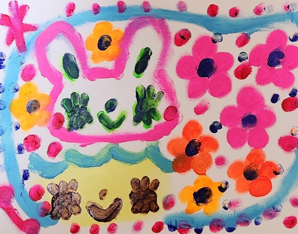 エミリーちゃんとうさぎと花