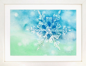 作品名:「雪の結晶B」 画家名:「やよい」 コメント:「透明水彩で描いた雪の結晶です。
オフホワイトの木製額付き(ガラス入り)です。
マットの色は白、窓寸は27.7×19㎝です。」 ART-Meter
