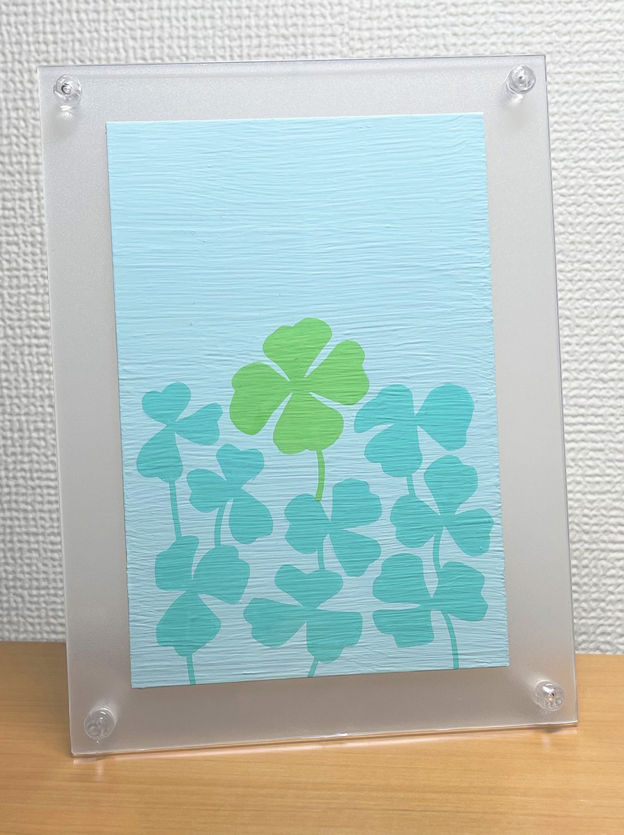 額装です。100均のフレームでこんな感じです。