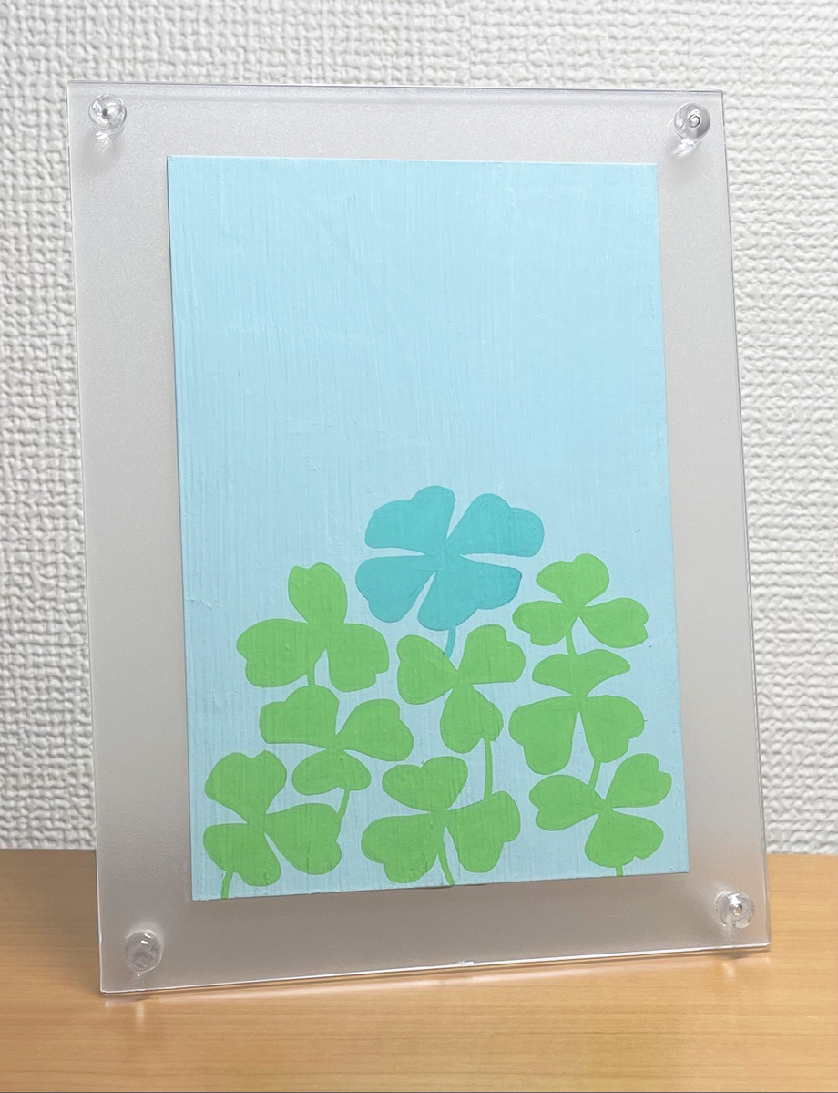 額装です。100均のフレームでこんな感じです。
