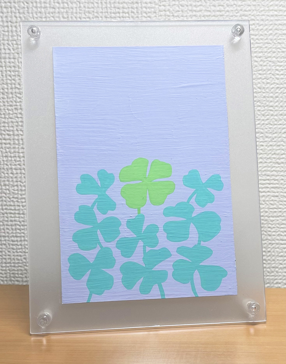 額装です。100均のフレームでこんな感じです。