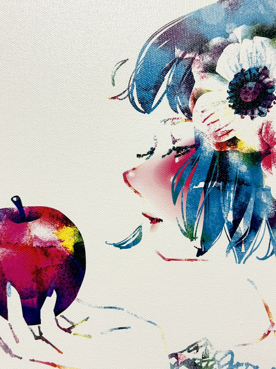 瞳の色にもこだわっています。