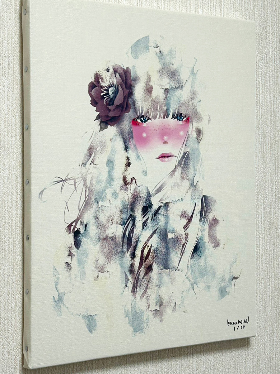 キャンバスの厚みは約2cmです。