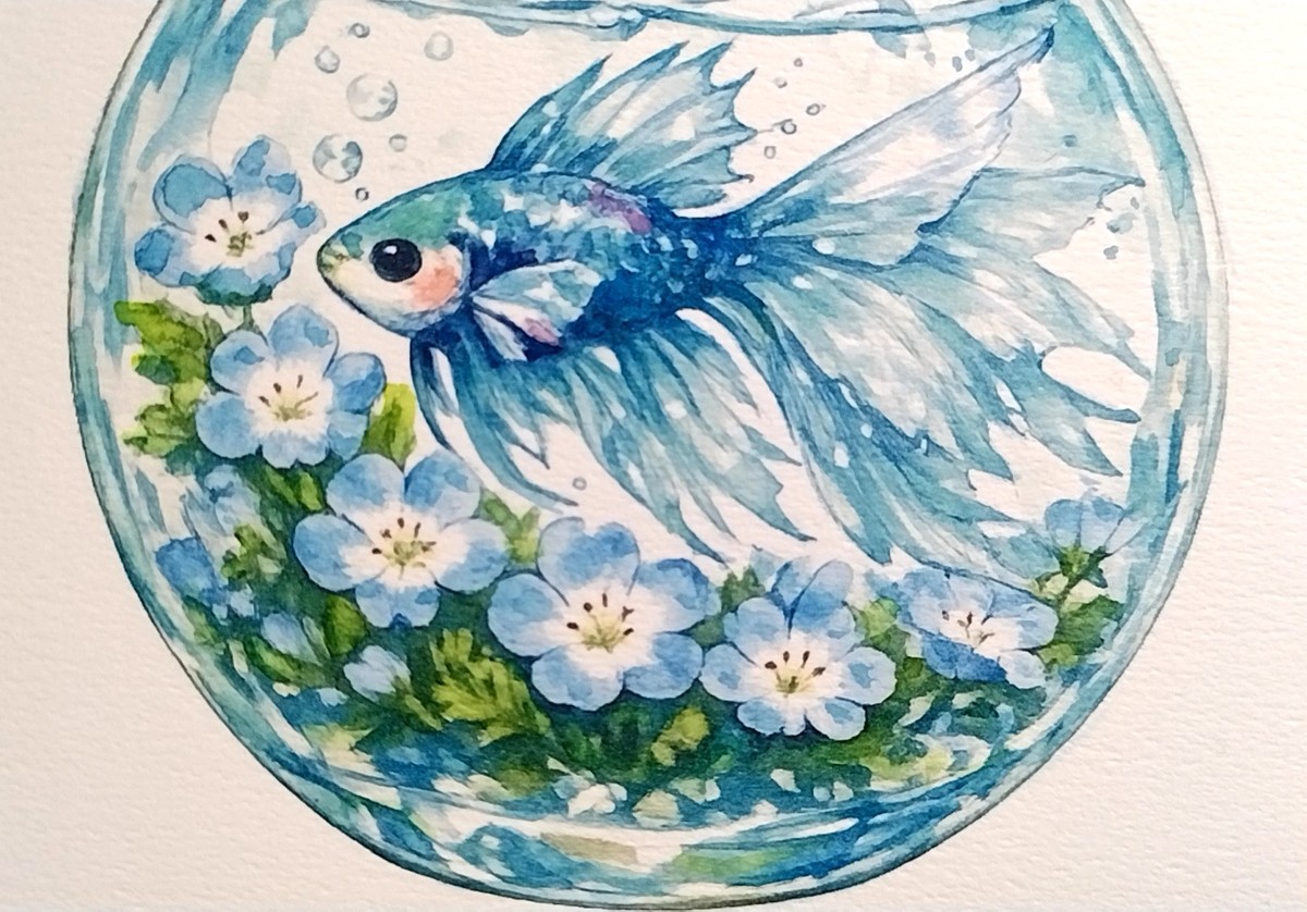 Dr.マーチン インディアインクと色鉛筆を併用し、ベタの優雅なヒレの動きや、一輪一輪丁寧に描かれた花びらを細やかに描写。ガラスの反射や水泡の質感まで、緻密なタッチで表現しています。