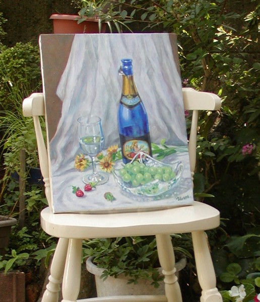 青いワインボトルのある静物」 by Urara｜Artmeter｜暮らしを彩る